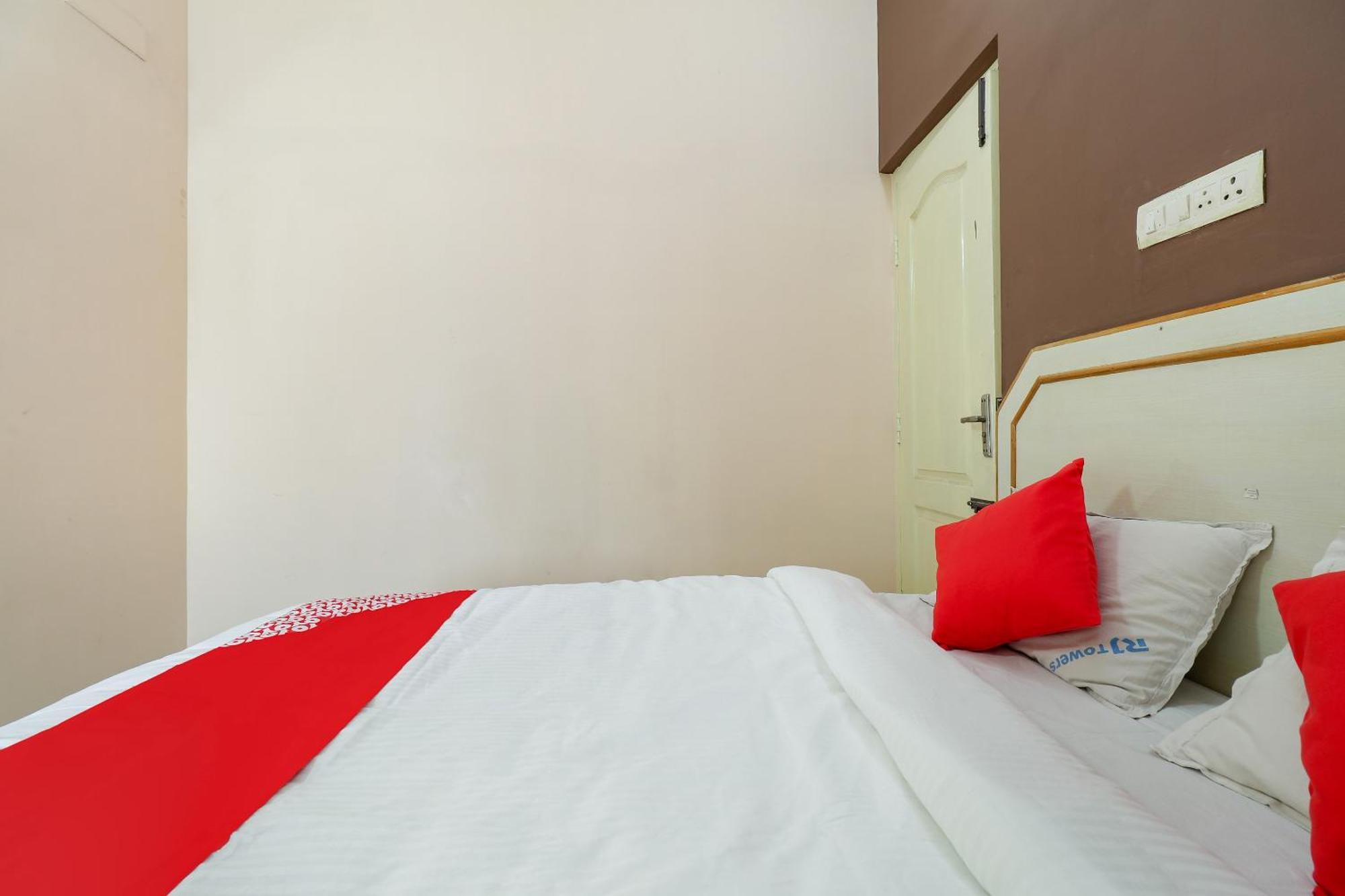 Super Hotel O Rj Tower Tallākulam Eksteriør billede